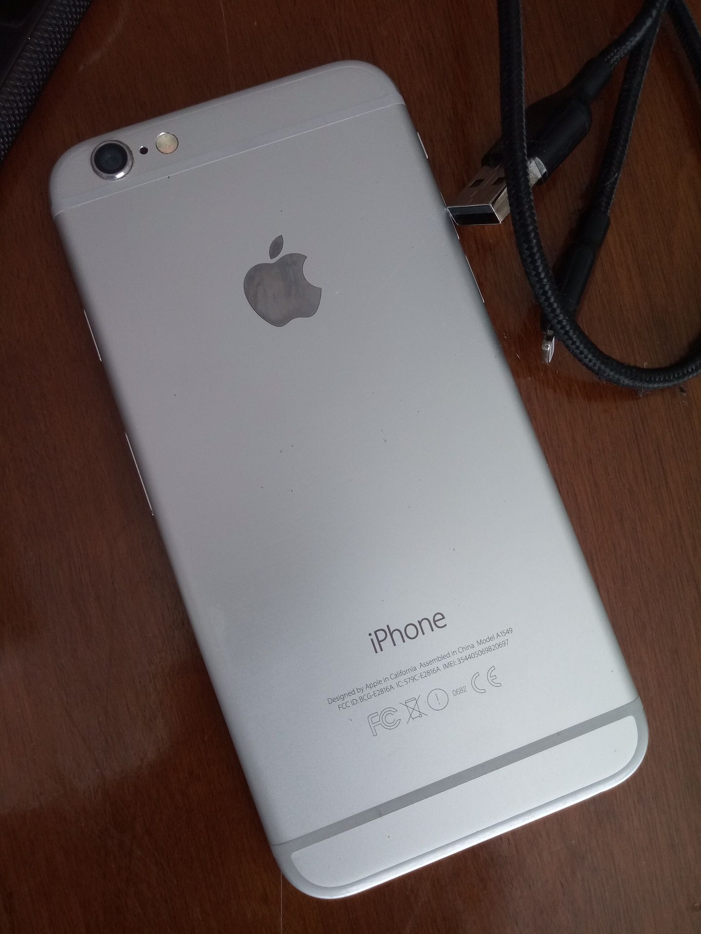 iPhone 6 “Sim-Unlocked” Clean iCloud and IMEI.
