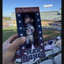 Max Muncy 2022 Bobblehead Dodgers