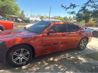 2006 Dodge Charger Sedan 4D