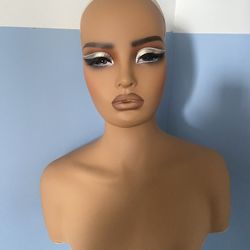 Wig Mannequin Head 