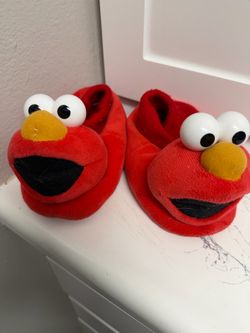 Elmo slippers C9-10
