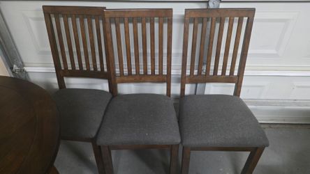 Table & 3 chairs