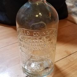 1975 Fairfield County (Ohio) Fair Souvenir Bottle 