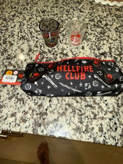 Stranger things NWT