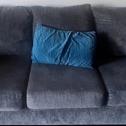 LIKE NEW COUCH/PICKUP ONLY. OBO