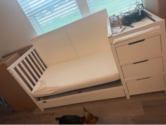 baby crib