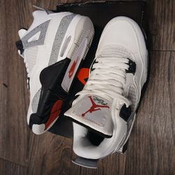 Air Jordan 4s Size 3.5
