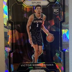 2023-24 Prizm Victor Wembanyama CRACKED ICE ROOKIE #136. 