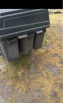 Mower baggers tripple like new