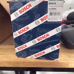 New Bosch 2002-2005 Honda CRV  Air Filter 