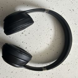 Beat Solo 4 Matte Black 