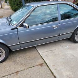 BMW 1985  635 CSI