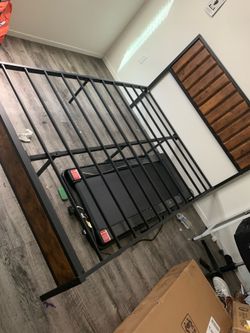 Full bed bed frame