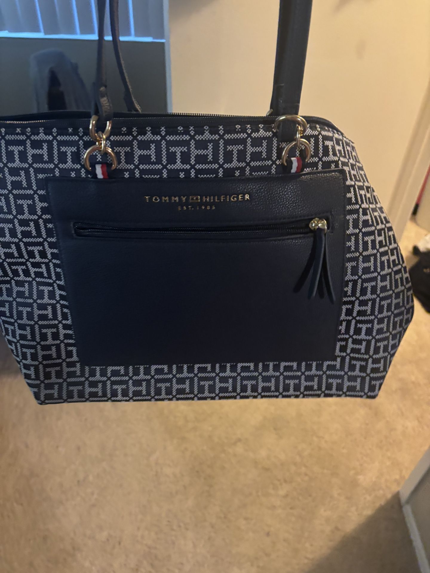 Tommy Hilfiger Bag