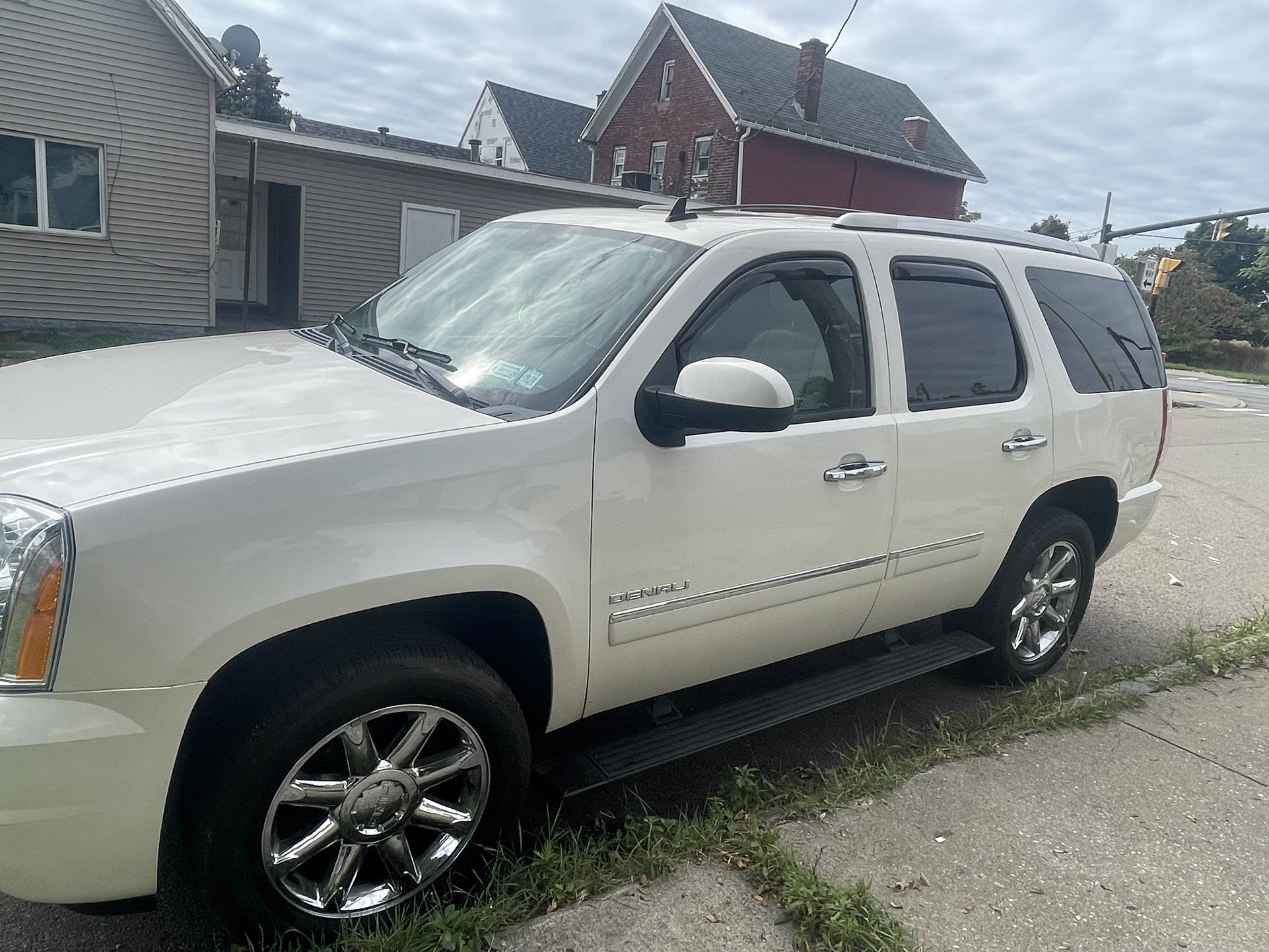 2013 GMC Yukon Denali