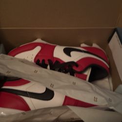 Jordan 1 Low Touchdown Football Cleat Size 8 Lightly Worn 