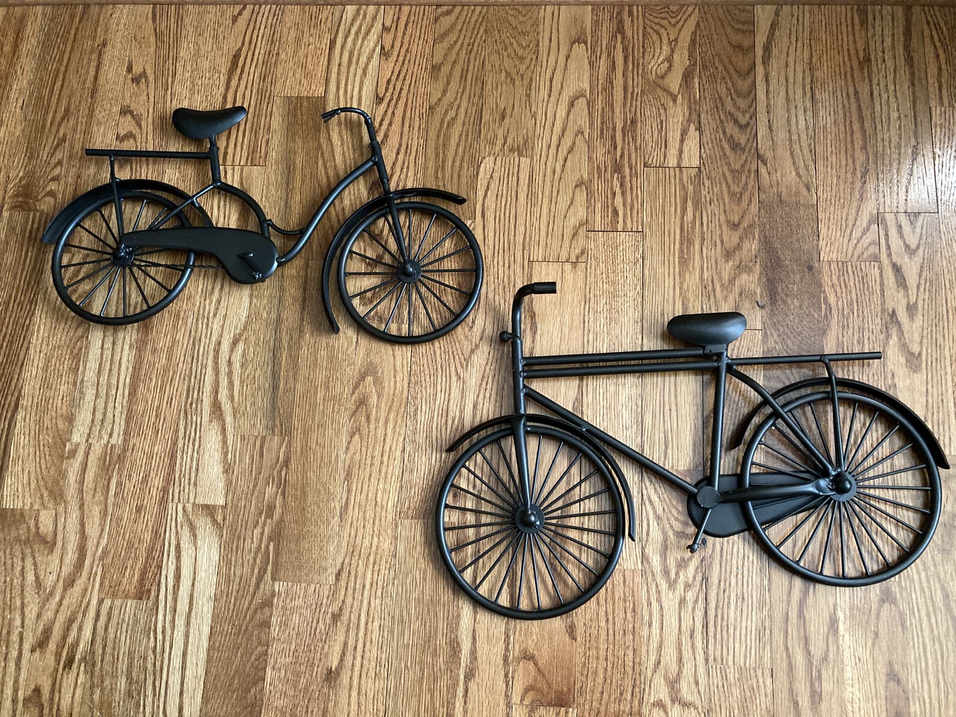 Pair Of Metal Wall Decor Bikes