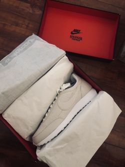 Nike Tailwind “Stranger Things: Upside Down” edition. Size 10.5