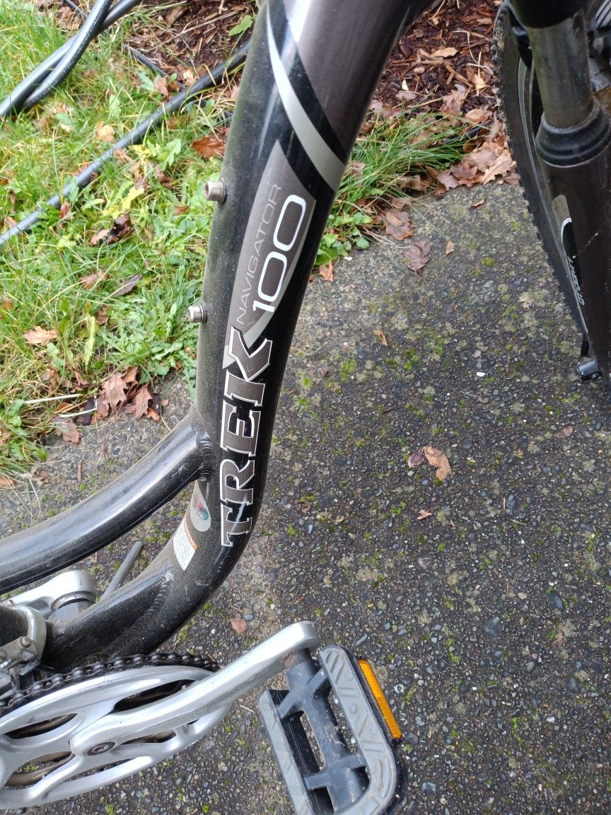Trek 100 Navigator Mountain Bike