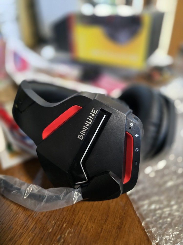 Binnune Wireless Gaming Headset Black & red With Mic # 170