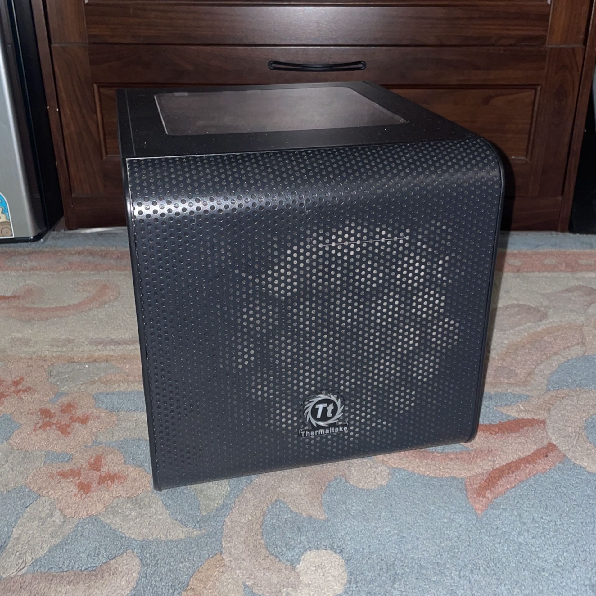 Thermaltake Core V1