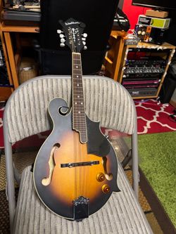 Washburn M3EK Acoustic-Electric Mandolin $300 OBO