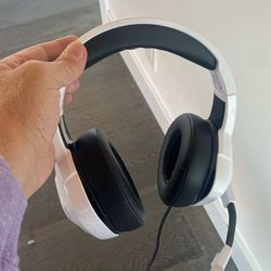 Turtle Beach Stealth 600 Gen 2 MAX wireless gaming headset