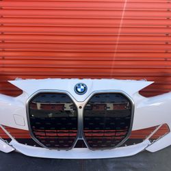 2025-2026  BMW 4-Series I4 Grand Coupe  Front Bumper Grill. Complete Oem 