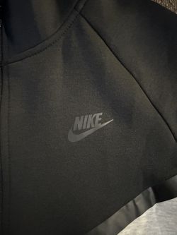 Nike Tech