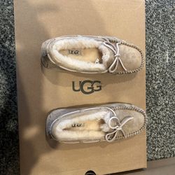 New UGG Slippers 