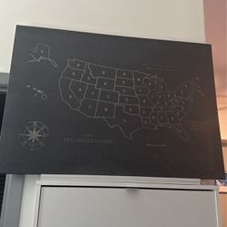 USA Map 40”x28” (black)