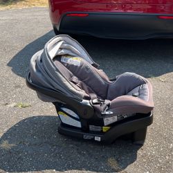 Graco Car Seat Snudride Snuglock35 