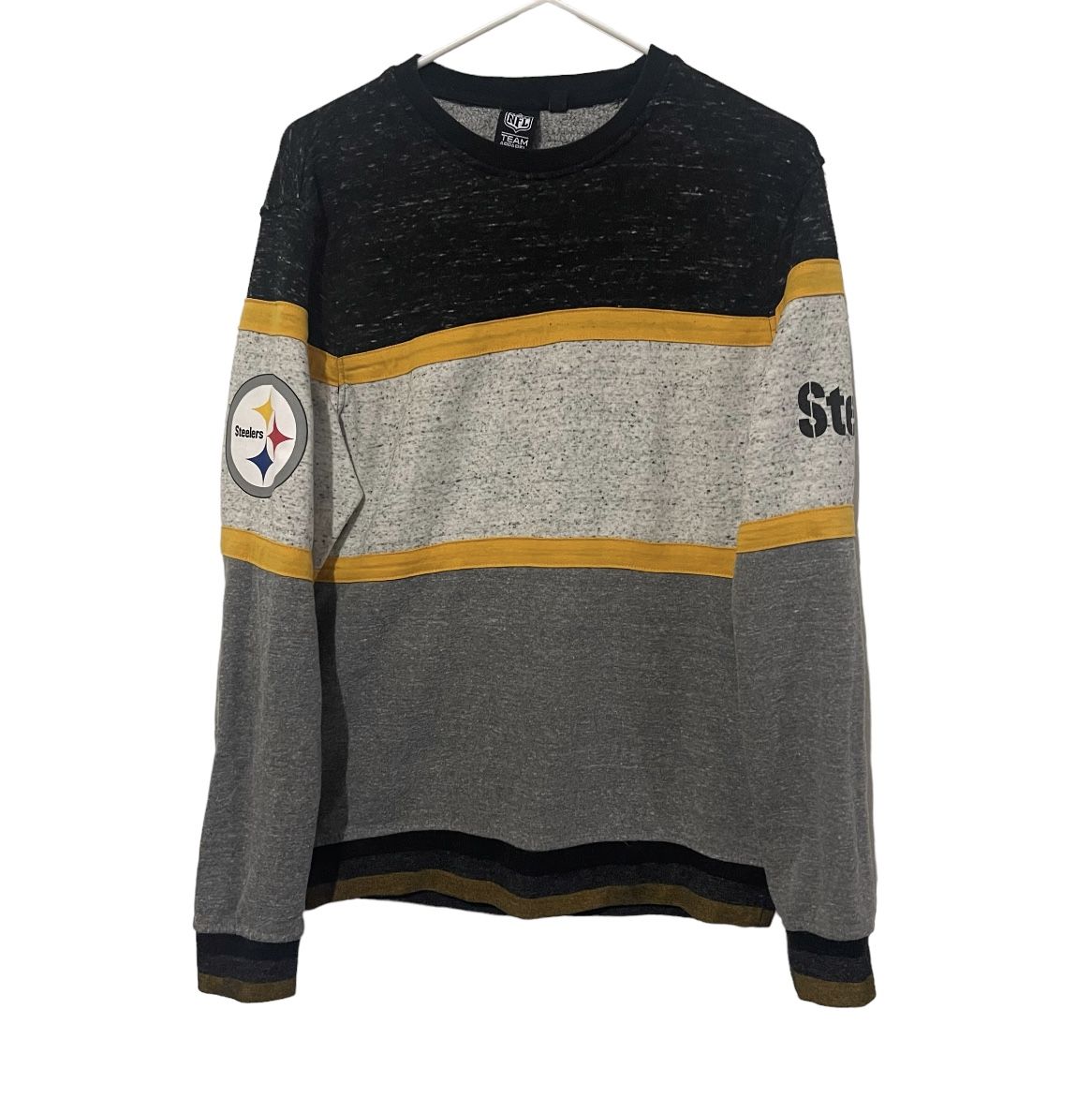 NFL Team Apparel Men Pullover Pittsburgh Steelers Medium Sweater Football Sports