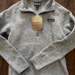 Brand New Patagonia Women’s grey XS