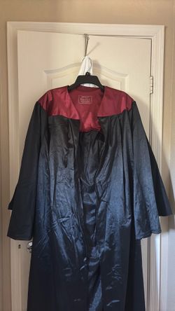 Free Graduation Gowns