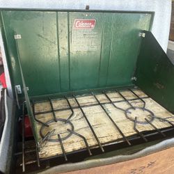 Coleman 2 Burner Propane Camp Stove