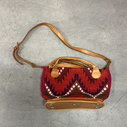Embroidered Carpet Bag Looking Purse