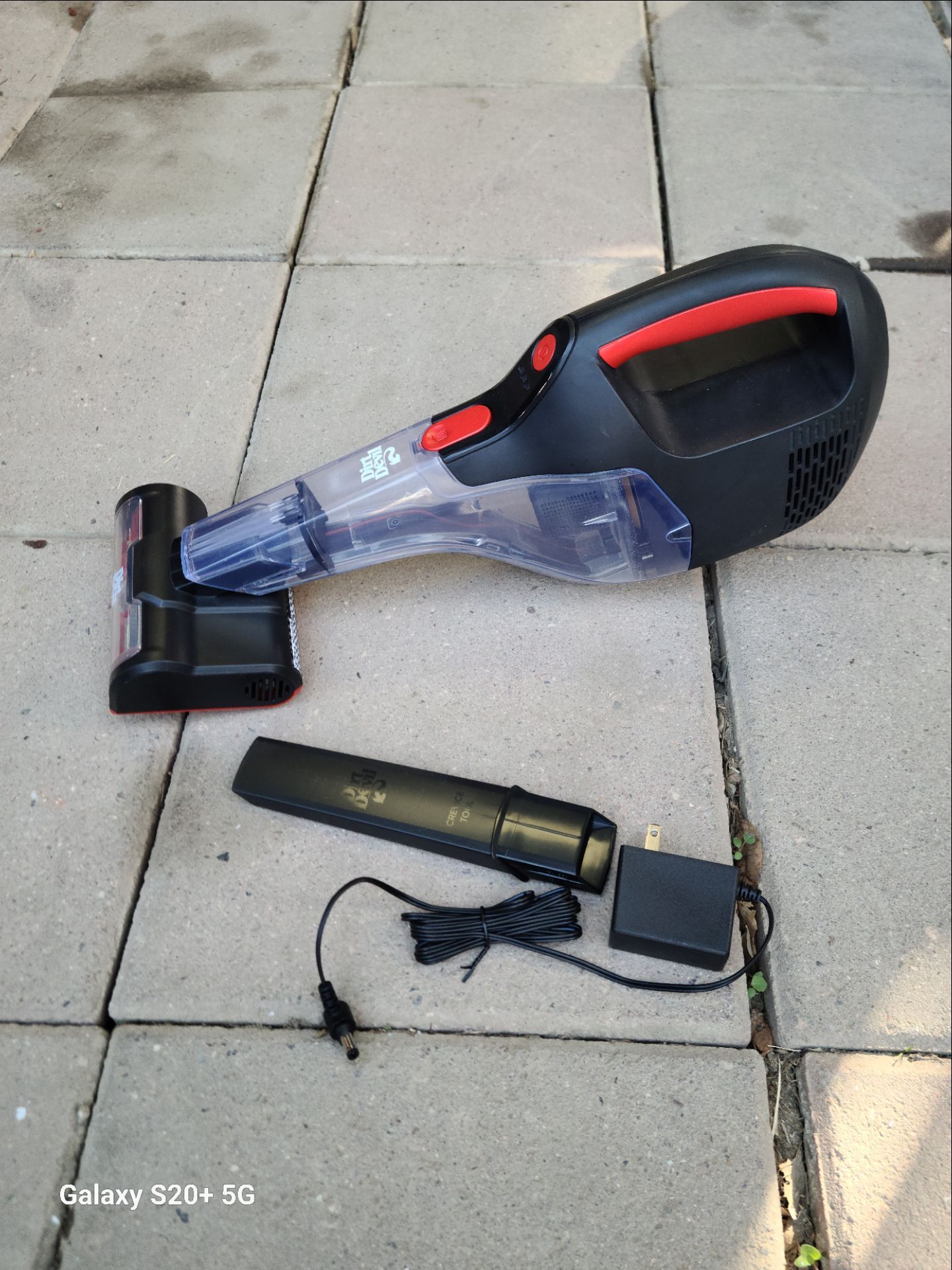 Dirt devil 16v clean Cordless Handheld Vacuum