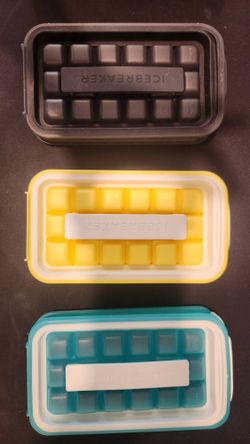 Icebreaker Pop Easy Ice Tray