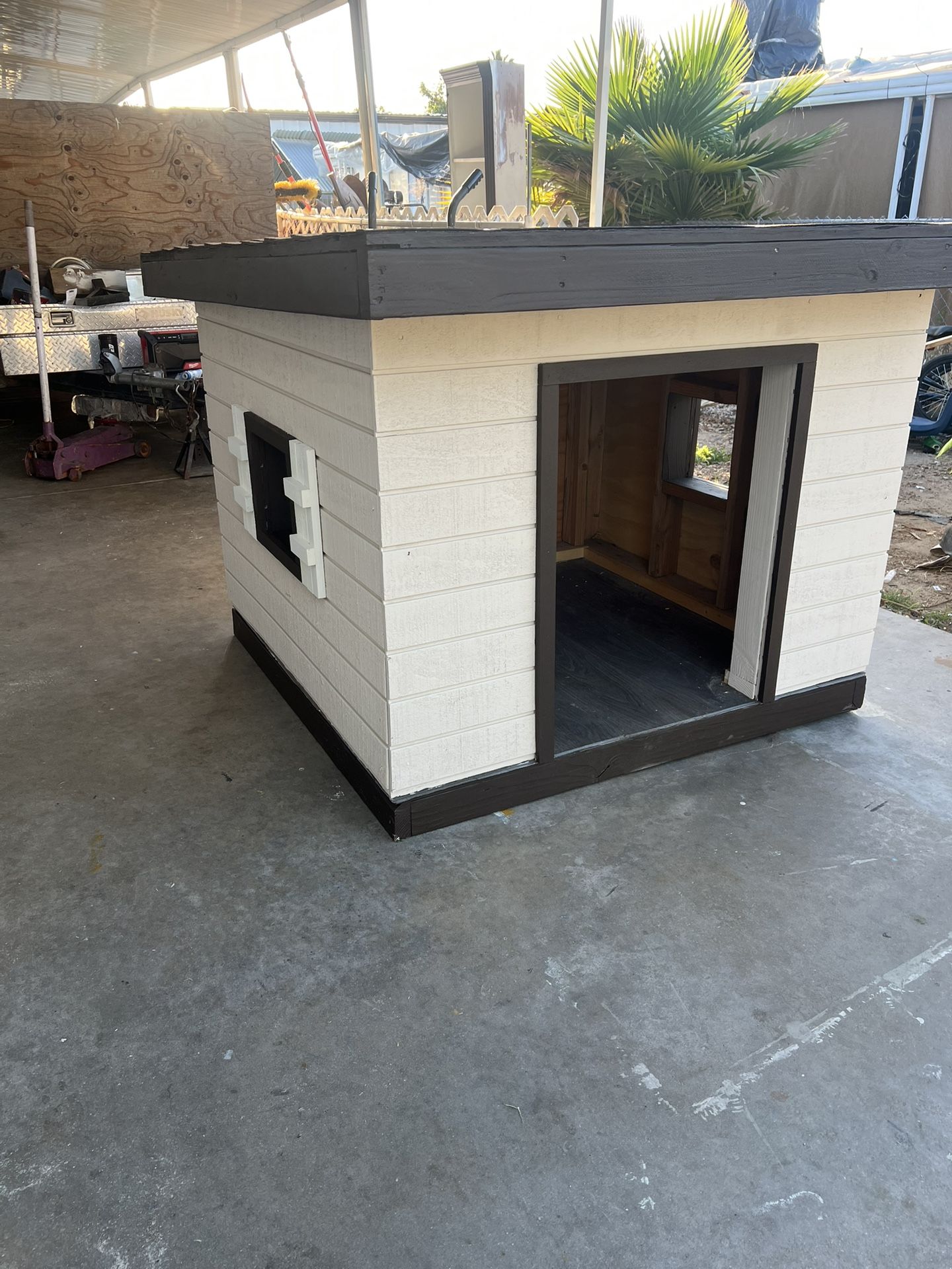 Xl Dog House 