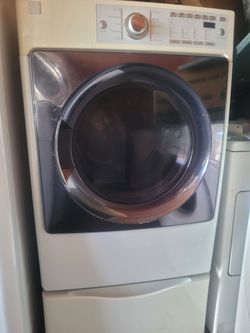 Kenmore gas dryer front load large capacity with pedestal