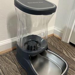 Automatic Pet Food/Water Dispenser –