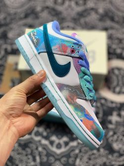 Futura Laboratories x Dunk Low SB 'Bleached Aqua' Sample