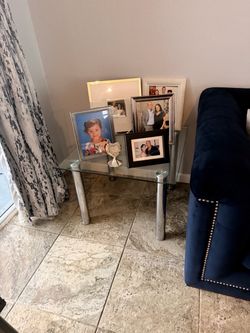Glass Top End Table with Chrome Legs