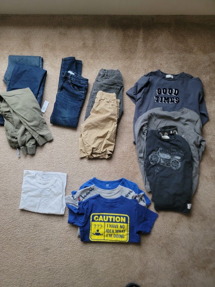 Toddler's  Clothes 