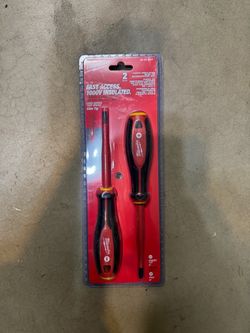 Milwaukee1000V Insulated Slim Tip Screwdriver Set (2-​Piece)​