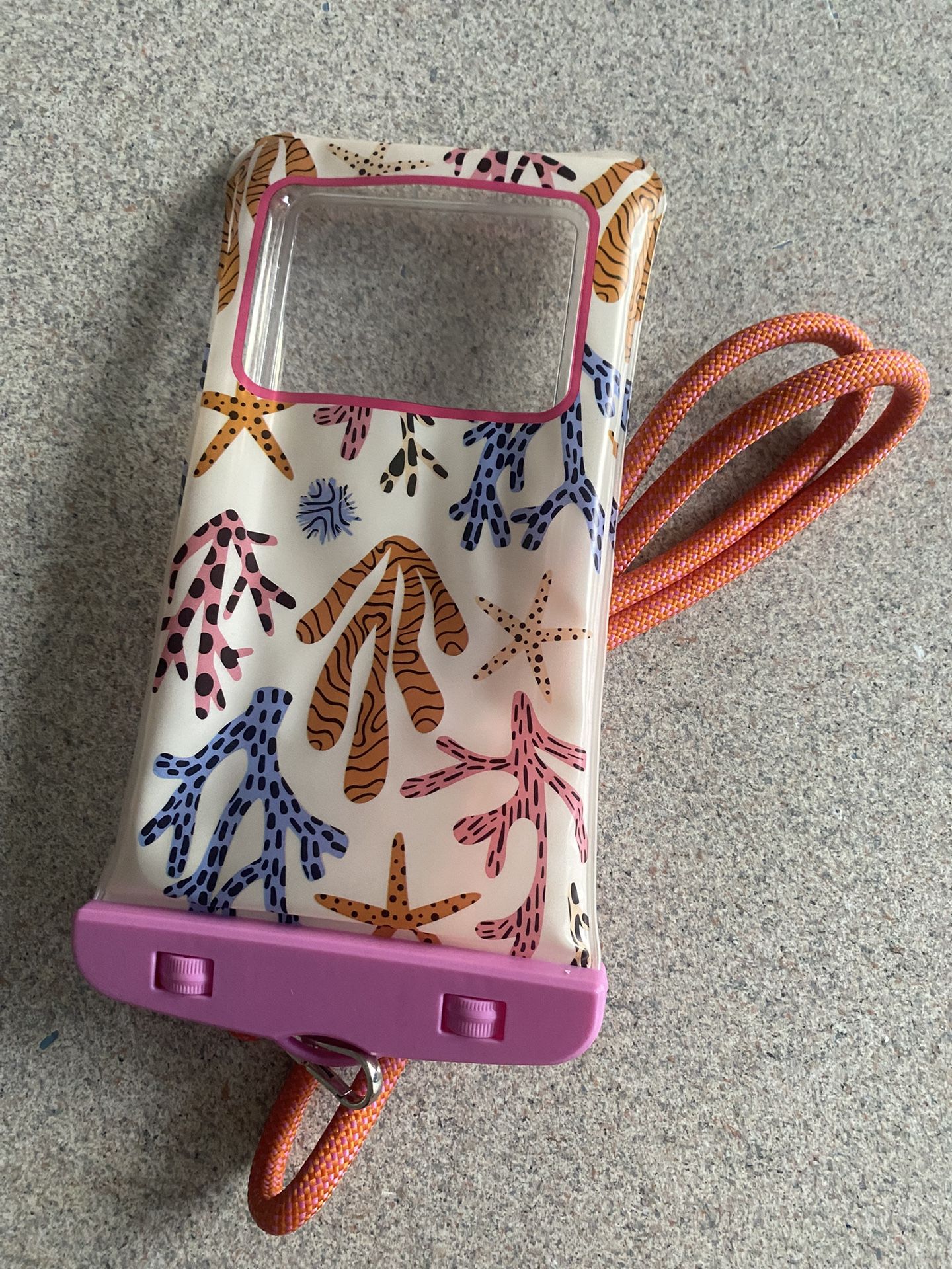 Design Waterproof Phone Pouch