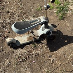 CHILDREN SCOOTER