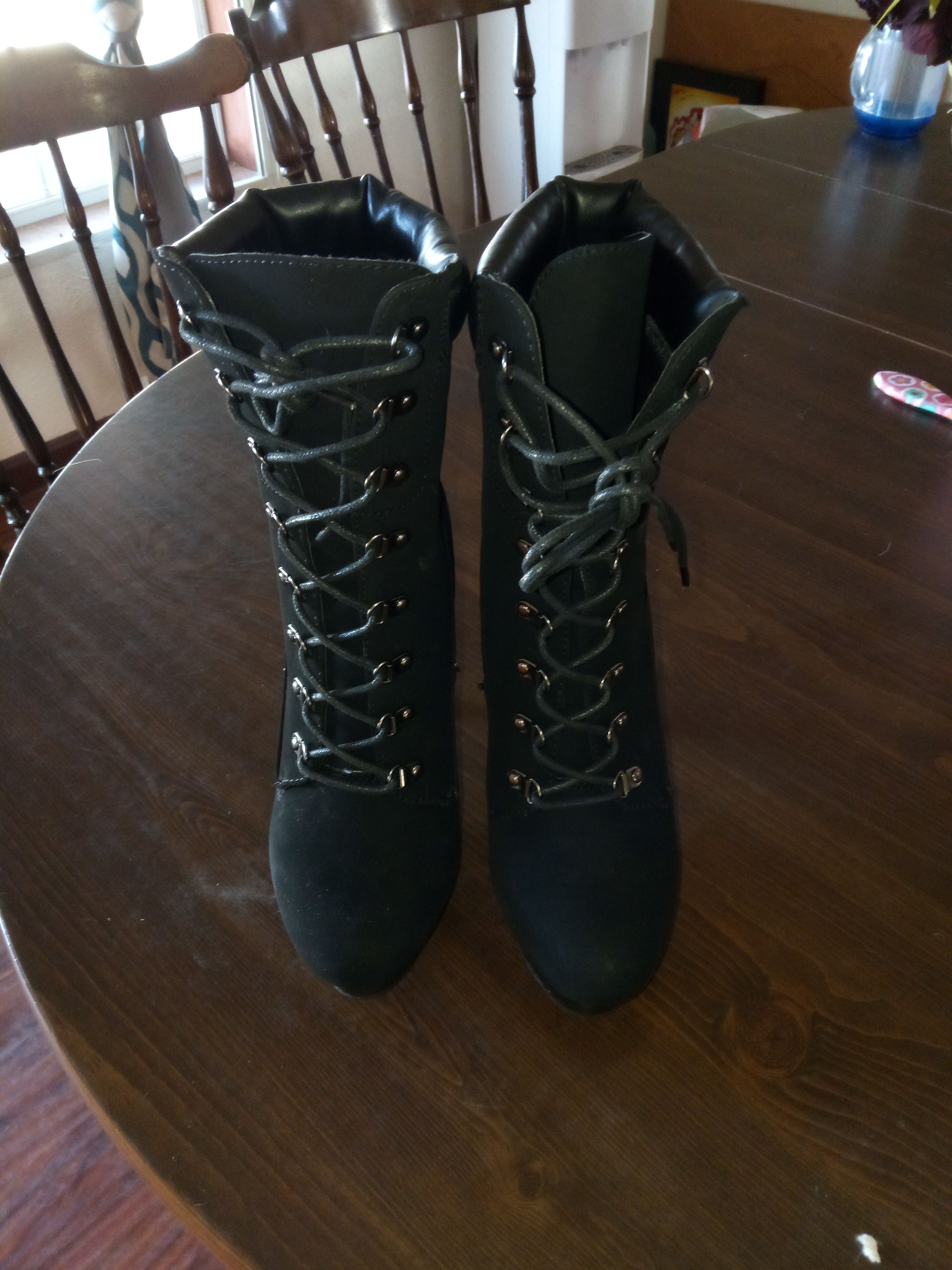 7.5 Daylene boots