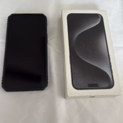 UNLOCKED-IPhone 15 Pro max 256GB